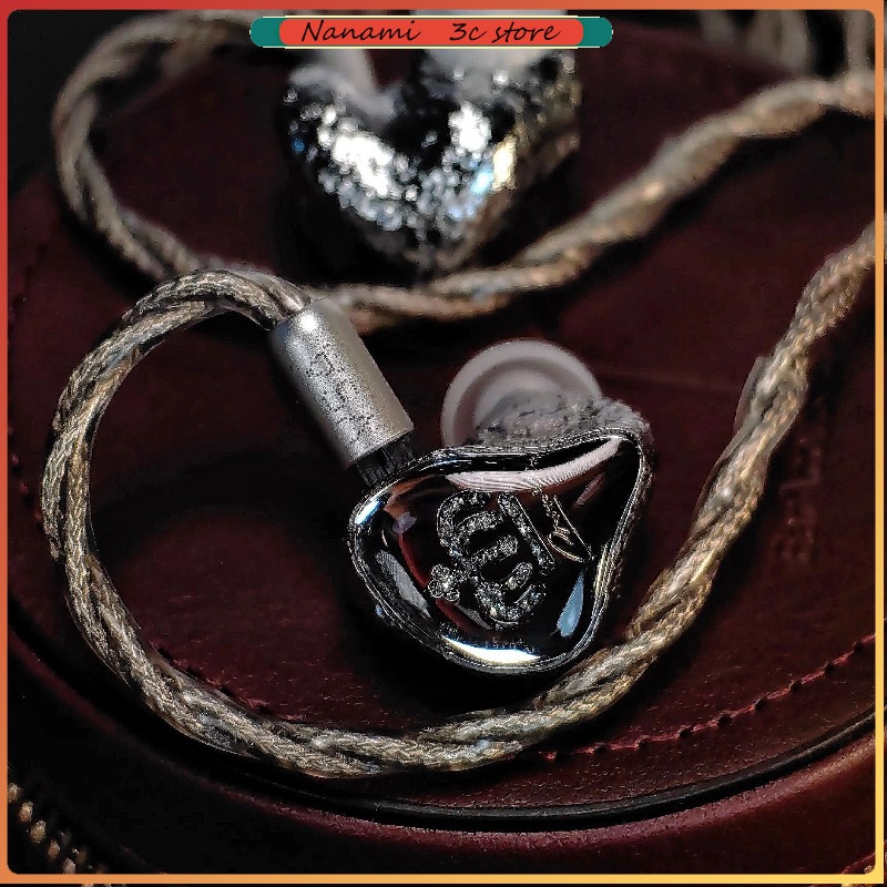 The Fragrant Zither Crown VSA  - Audiophile Headphone Wired のレビューと価格