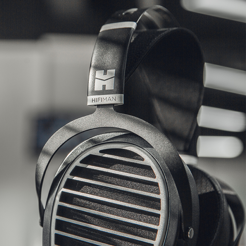 再生品：HIFIMAN Ananda ステルスマグネットバー - Audiophile Headphone Wired のレビューと価格