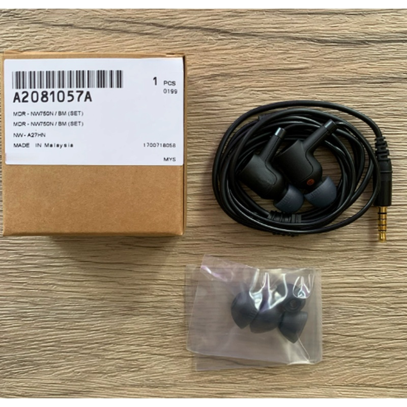 ソニー MDR-NW750N ホワイト 有線ノイズキャンセリ - Wired Earphone Mic のレビューと価格